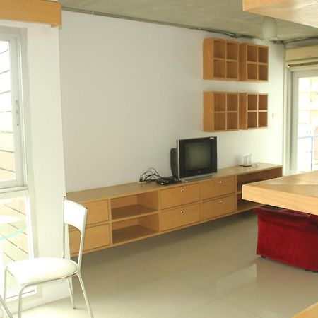 בנגקוק Bansabai Sabaidee Service Apartment מראה חיצוני תמונה