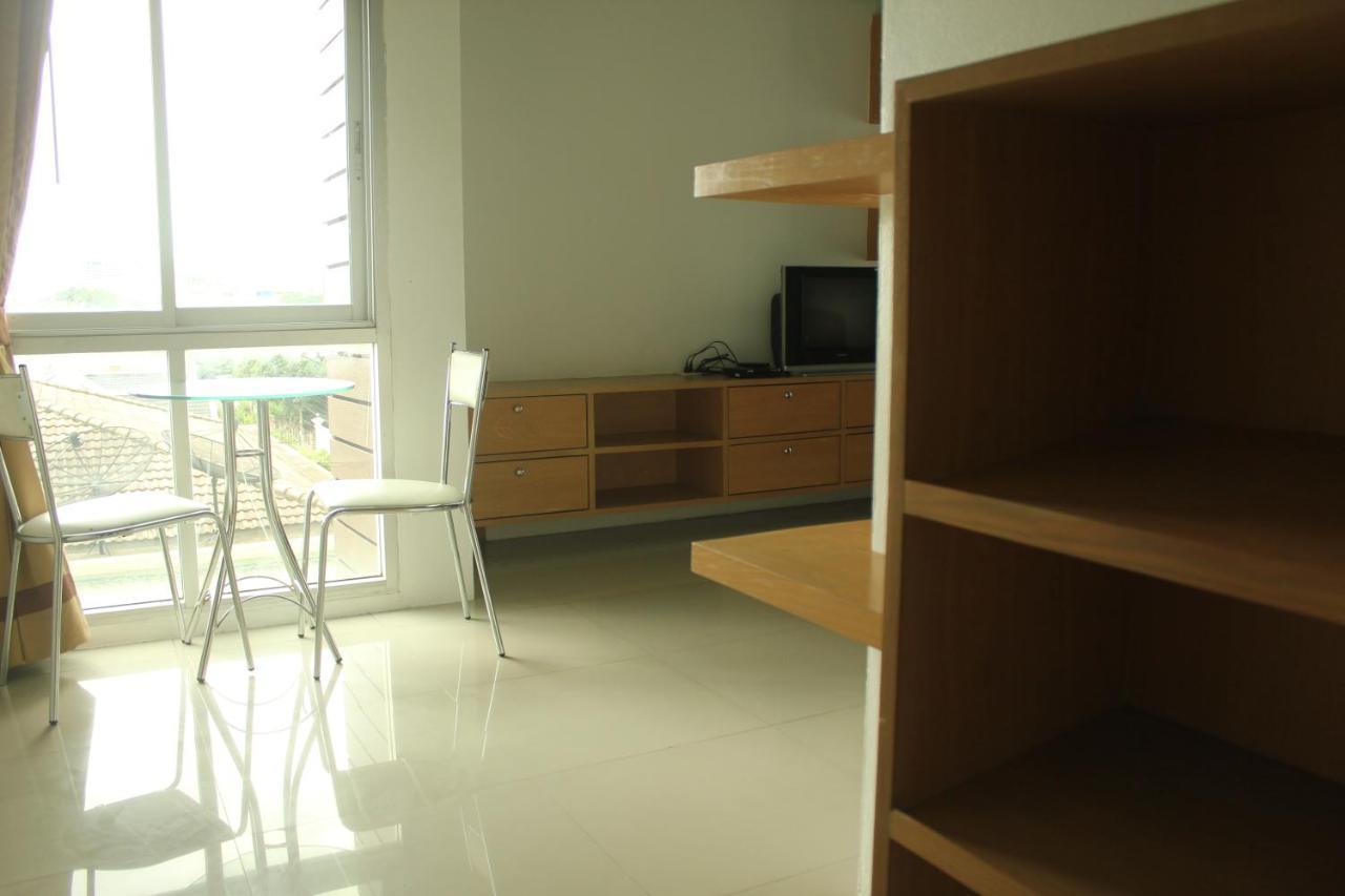 בנגקוק Bansabai Sabaidee Service Apartment מראה חיצוני תמונה
